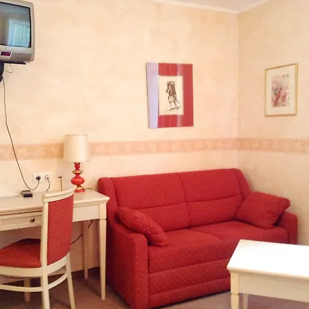Hotel Gruenes Tuerl 3*