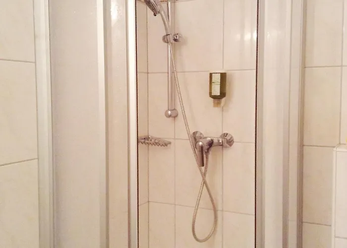 Gruenes Tuerl Bad Schallerbach