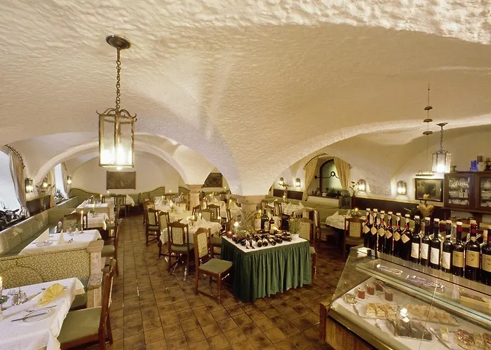 Gruenes Tuerl Bad Schallerbach