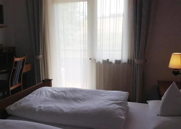 Otel Gruenes Tuerl 3*