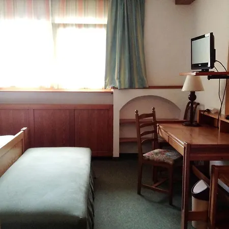 Gruenes Tuerl 巴特斯哈尔巴赫